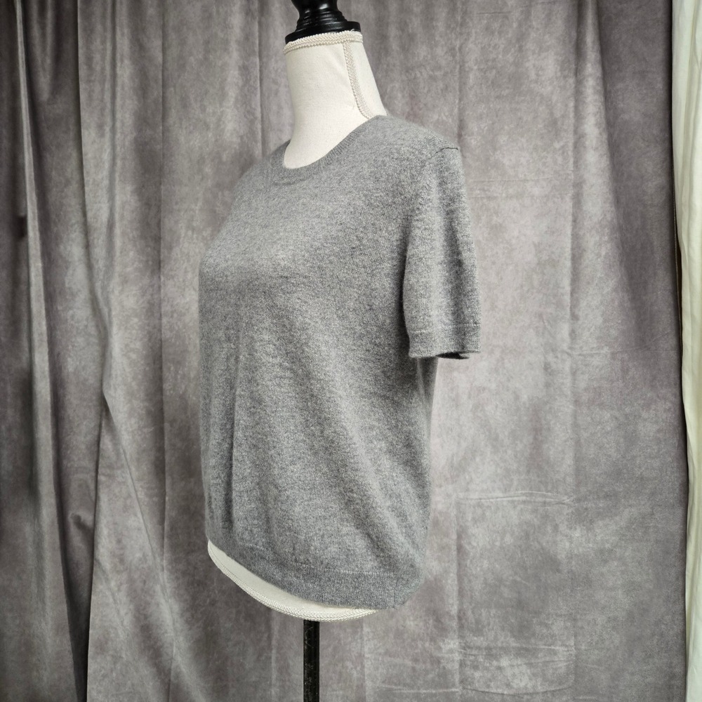 Quince 100% Cashmere Short Sleeve Crewneck Sweater Soft Gray Womens Size L - Picture 7 of 8